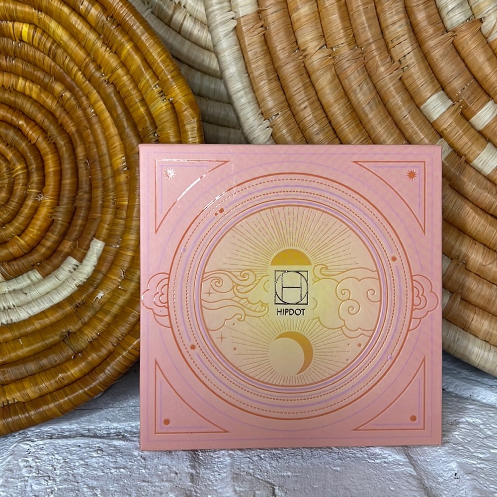 HipDot 4 Shade Face Palette : Sun Goddess